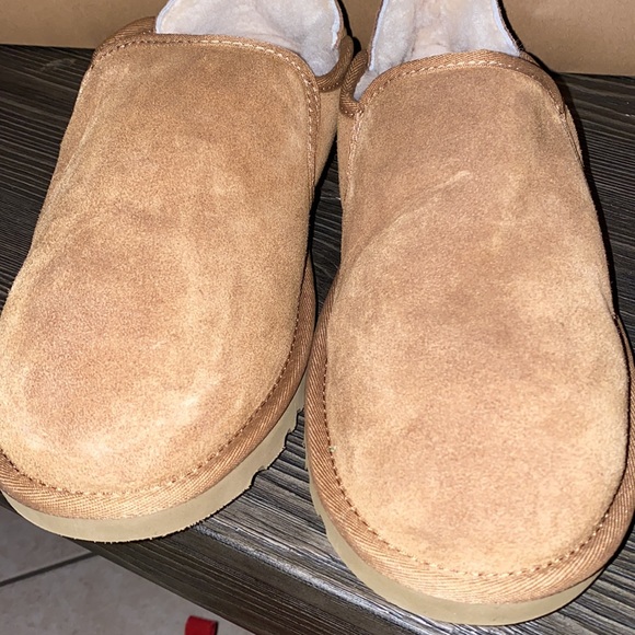UGG KENTON MENS SLIP ON SHOES CHESTNUT SUADE #10 - Picture 3 of 7